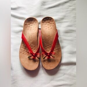 Vionic Red and Tan Sandals